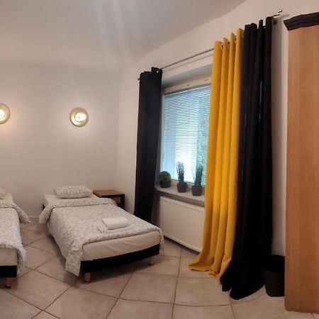 Miastkovo Pansiyon Poznan Dış mekan fotoğraf