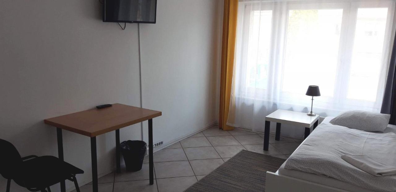 Miastkovo Pansiyon Poznan Dış mekan fotoğraf